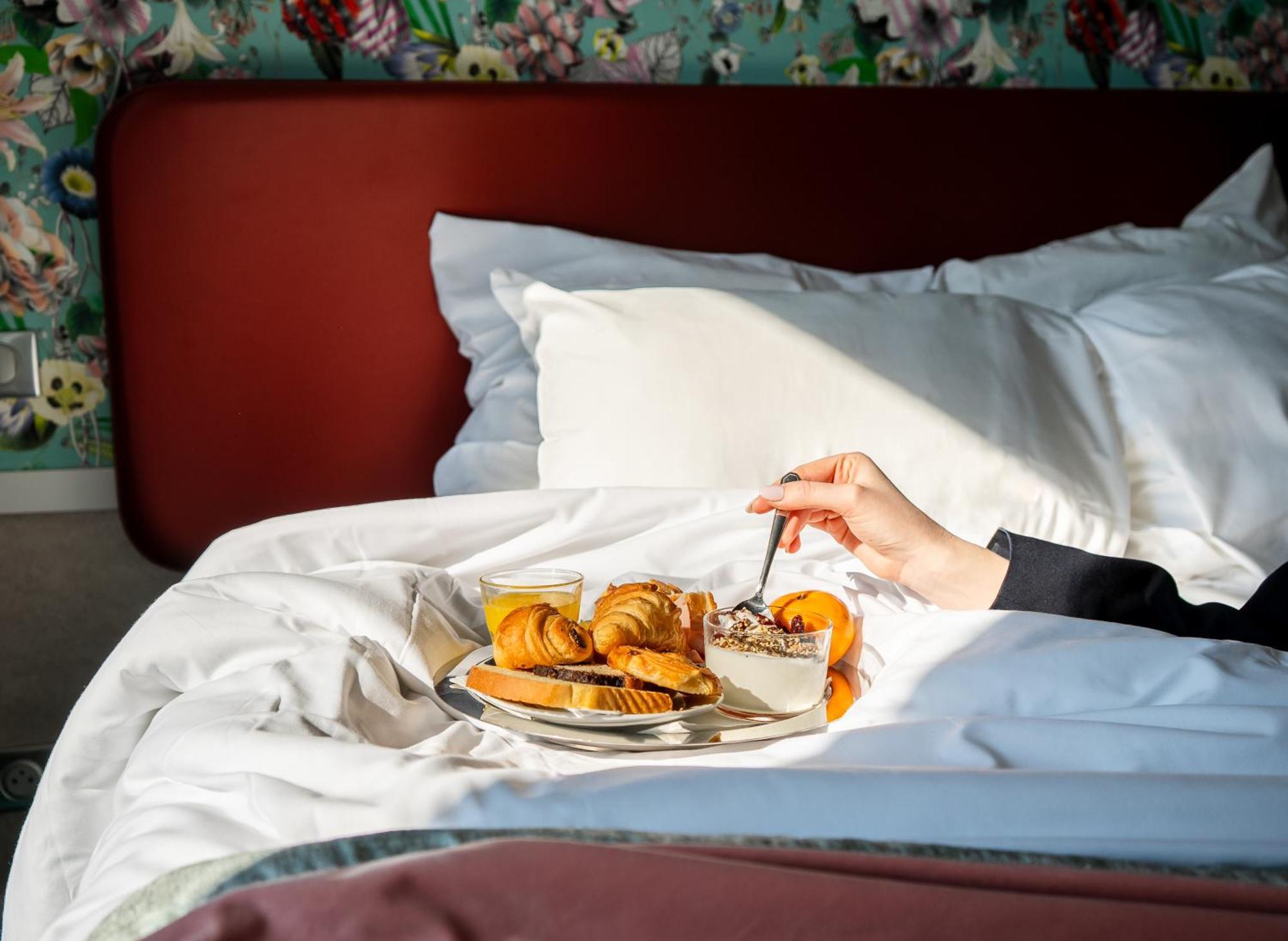 Hotel Edouard 6 By Malone Paris Bagian luar foto